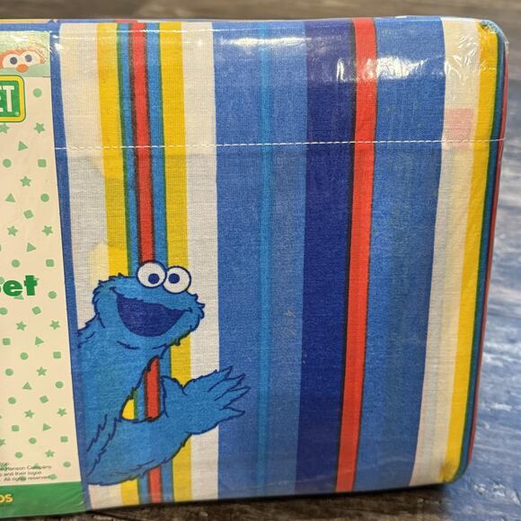Vintage‎ Sesame Street Twin Sheet Set 2000 Elmo Cookie Monster My Neighborhood - Picture 4 of 9